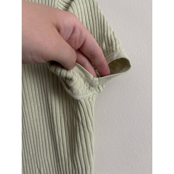 Vintage 2000s Y2K Ribbed Knit Top August Silk Womens Medium Short Sleeve Green - Picture 4 of 5